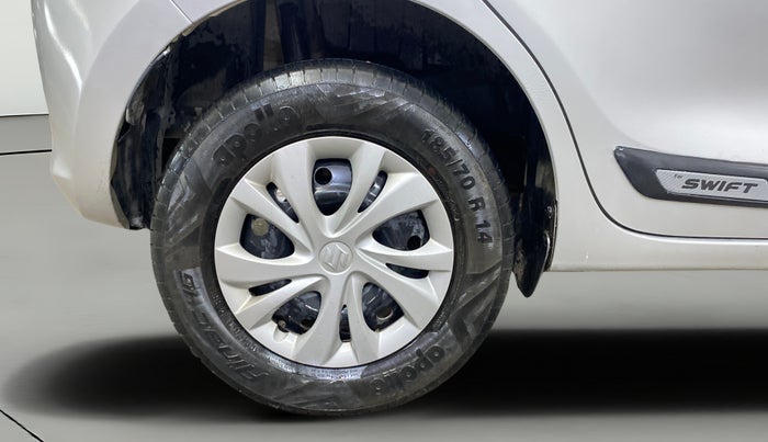 2022 Maruti Swift VXI, Petrol, Manual, 44,783 km, Right Rear Wheel