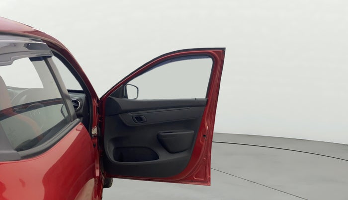 2022 Renault Kwid RXT 1.0 AMT, Petrol, Automatic, 18,156 km, RHS Front Door