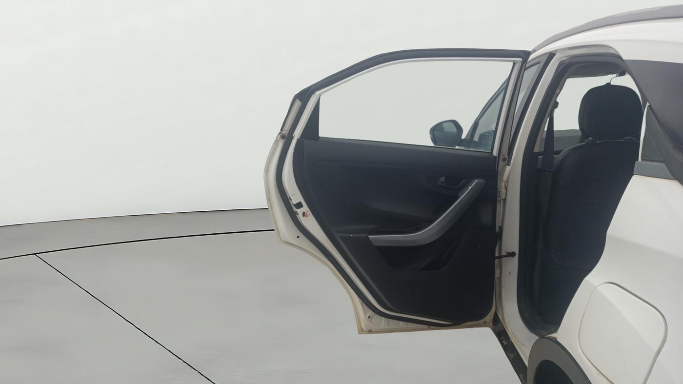 2020 Tata NEXON XM PETROL, Petrol, Manual, 46,703 km, LHS Rear Door