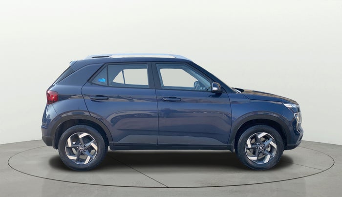 2020 Hyundai VENUE SX 1.0 TURBO, Petrol, Manual, 32,411 km, Right Side View