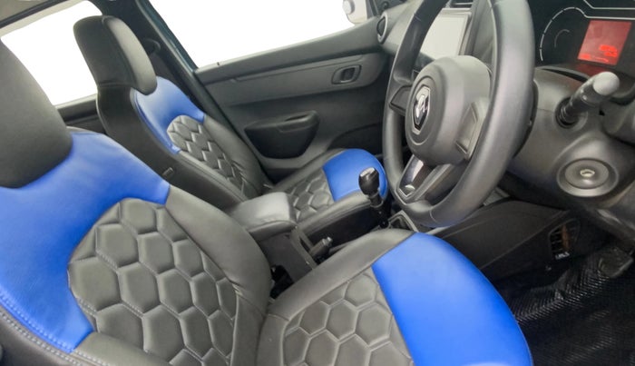 2020 Renault Kwid RXL 1.0, Petrol, Manual, 33,811 km, Right Side Front Door Cabin