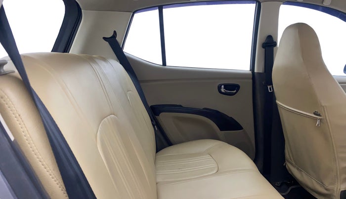 2012 Hyundai i10 MAGNA 1.2, Petrol, Manual, 56,818 km, Right Side Rear Door Cabin