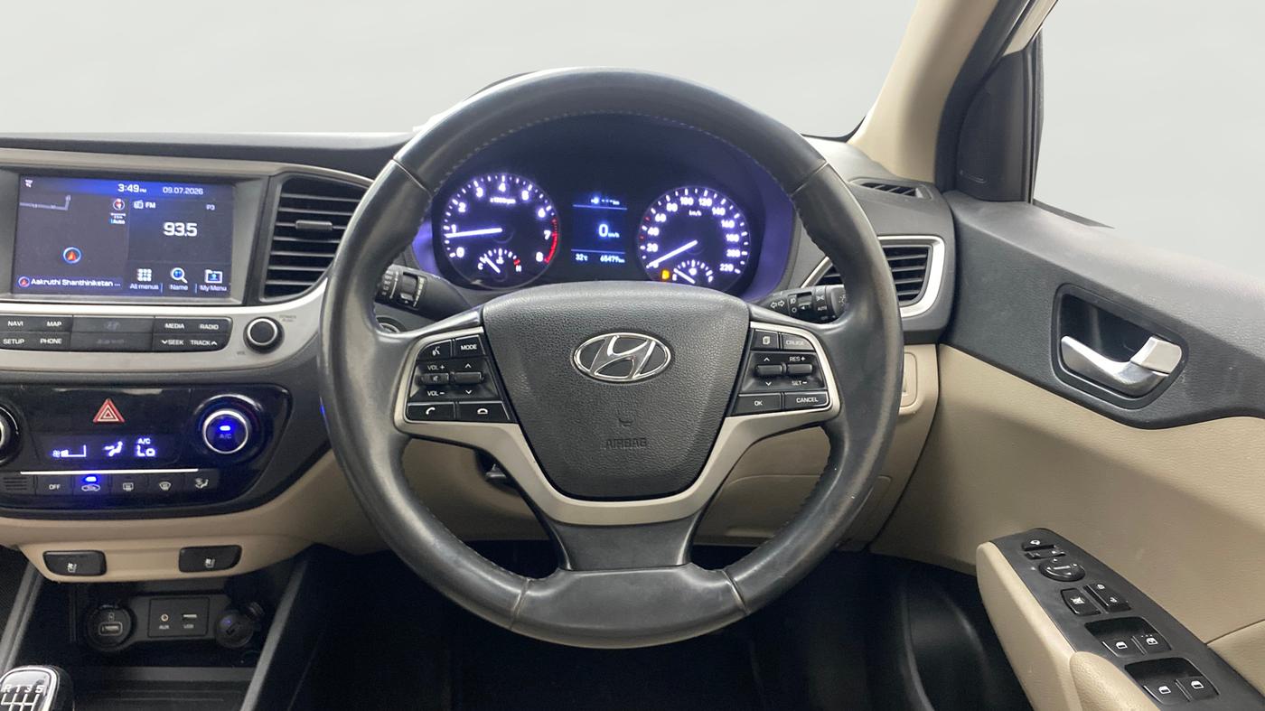 2019 Hyundai Verna 1.6 VTVT SX O, Petrol, Manual, 65,467 km, Steering Wheel Close Up