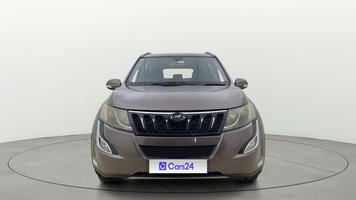 2018 Mahindra XUV500 W10, Diesel, Manual, 91,733 km, Front