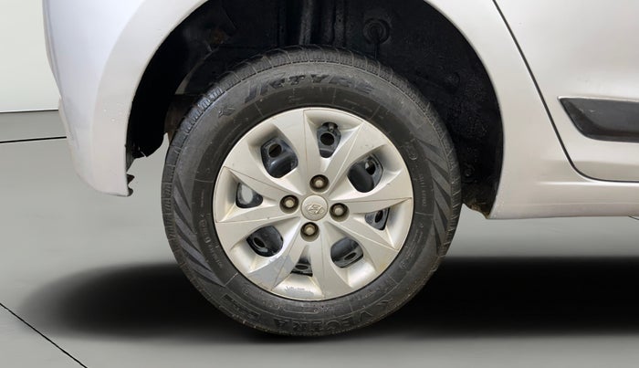 2015 Hyundai Elite i20 SPORTZ 1.2, Petrol, Manual, 70,461 km, Right Rear Wheel