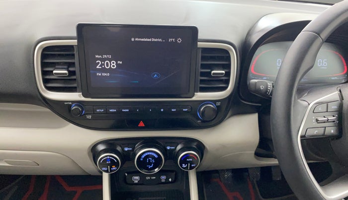 2023 Hyundai VENUE SX 1.2 PETROL, Petrol, Manual, 8,664 km, Air Conditioner