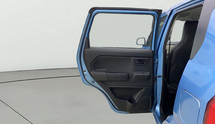 2022 Maruti New Wagon-R LXI CNG 1.0, CNG, Manual, 31,288 km, LHS Rear Door