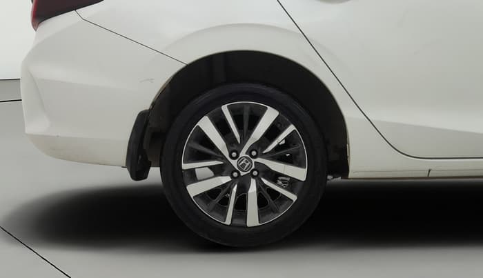 2022 Honda City 1.5L I-VTEC ZX CVT, Petrol, Automatic, 1,02,748 km, Right Rear Wheel