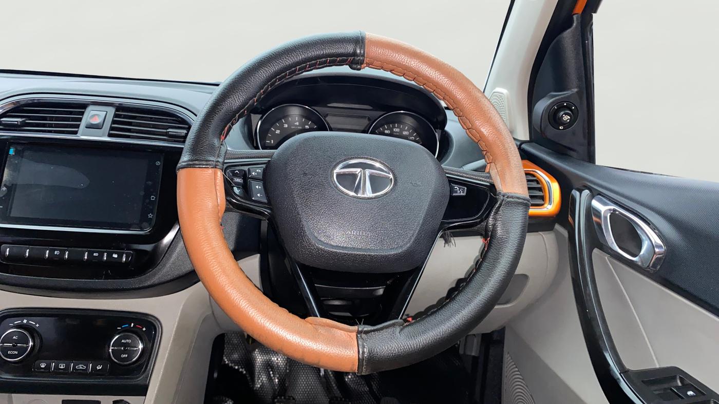 2019 Tata Tiago XZ PLUS PETROL, Petrol, Manual, 31,087 km, Steering Wheel Close Up
