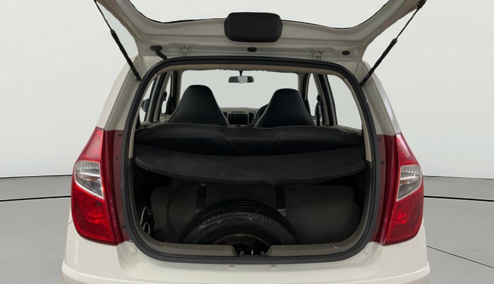 2015 Hyundai i10 MAGNA 1.1, CNG, Manual, 66,077 km, Boot Open Zoomed View