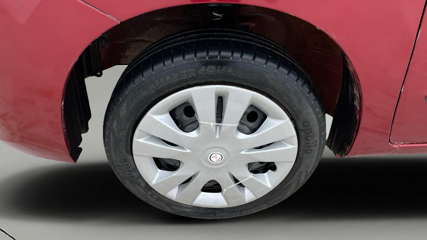 2013 Maruti Wagon R 1.0 VXI, Petrol, Manual, 59,268 km, Left Front Wheel