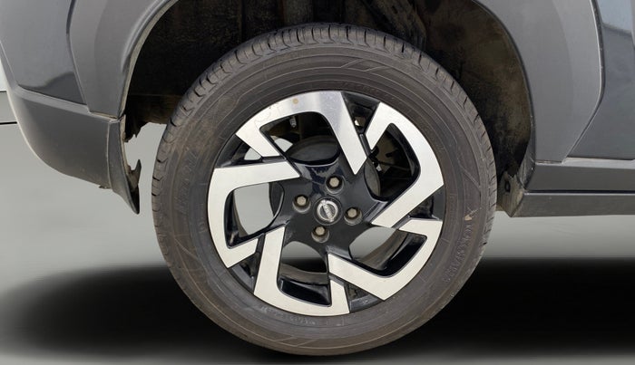 2023 Nissan MAGNITE XV PREMIUM TURBO CVT, Petrol, Automatic, 38,493 km, Right Rear Wheel