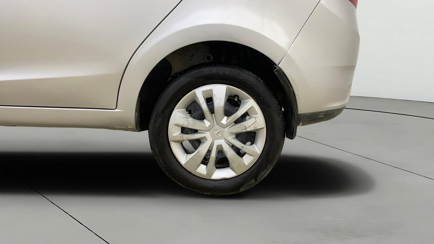 2016 Tata Zest XM PETROL, Petrol, Manual, 60,688 km, Left Rear Wheel