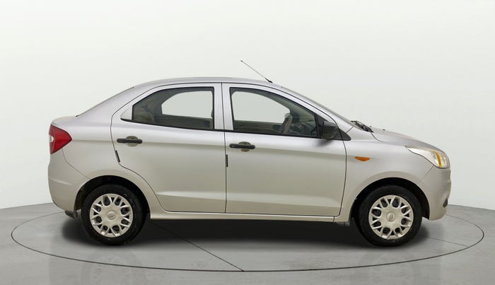 2015 Ford Figo Aspire AMBIENTE 1.2 PETROL, Petrol, Manual, 21,424 km, Right Side View