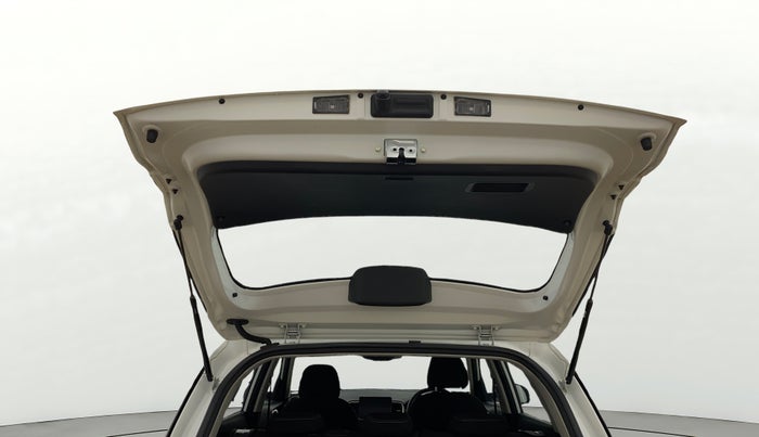 2023 Hyundai VENUE SX 1.2 PETROL, Petrol, Manual, 8,664 km, Boot Door Open