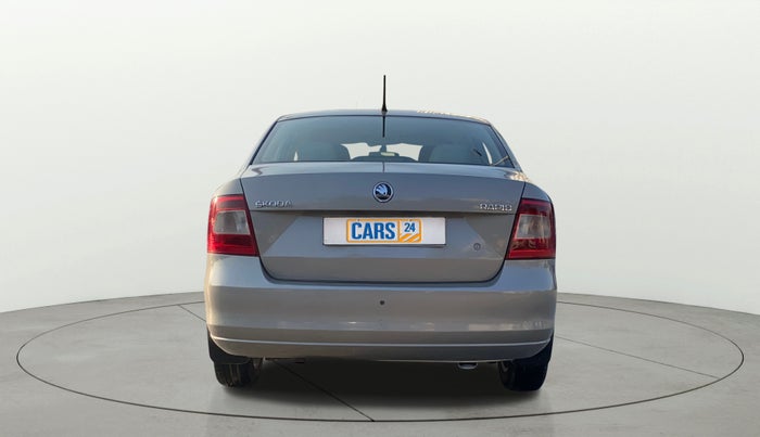 2016 Skoda Rapid 1.5 TDI CR STYLE PLUS AT, Diesel, Automatic, 1,32,232 km, Back/Rear