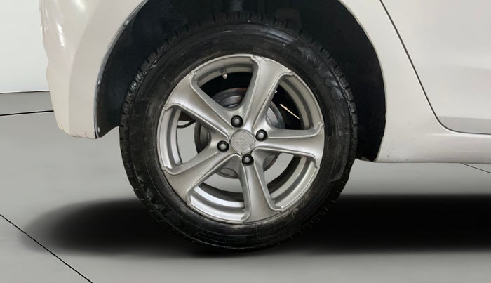 2015 Hyundai Elite i20 MAGNA 1.2, Petrol, Manual, 64,232 km, Right Rear Wheel