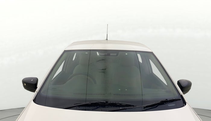 2012 Volkswagen Polo TRENDLINE 1.2L PETROL, Petrol, Manual, 1,00,825 km, Front Windshield