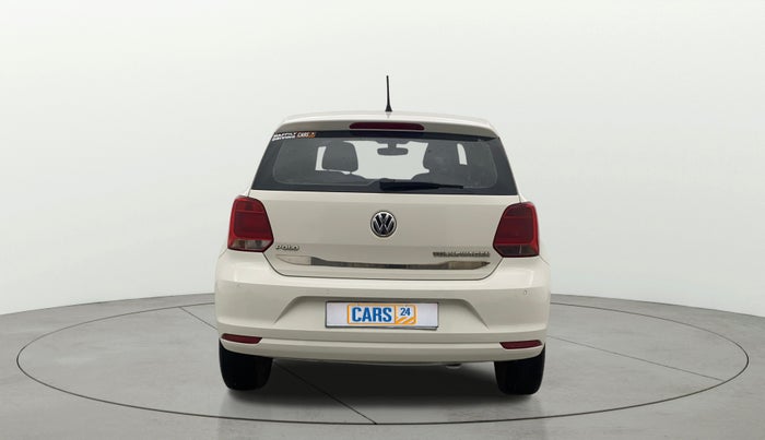 2016 Volkswagen Polo HIGHLINE1.2L, Petrol, Manual, 76,926 km, Back/Rear