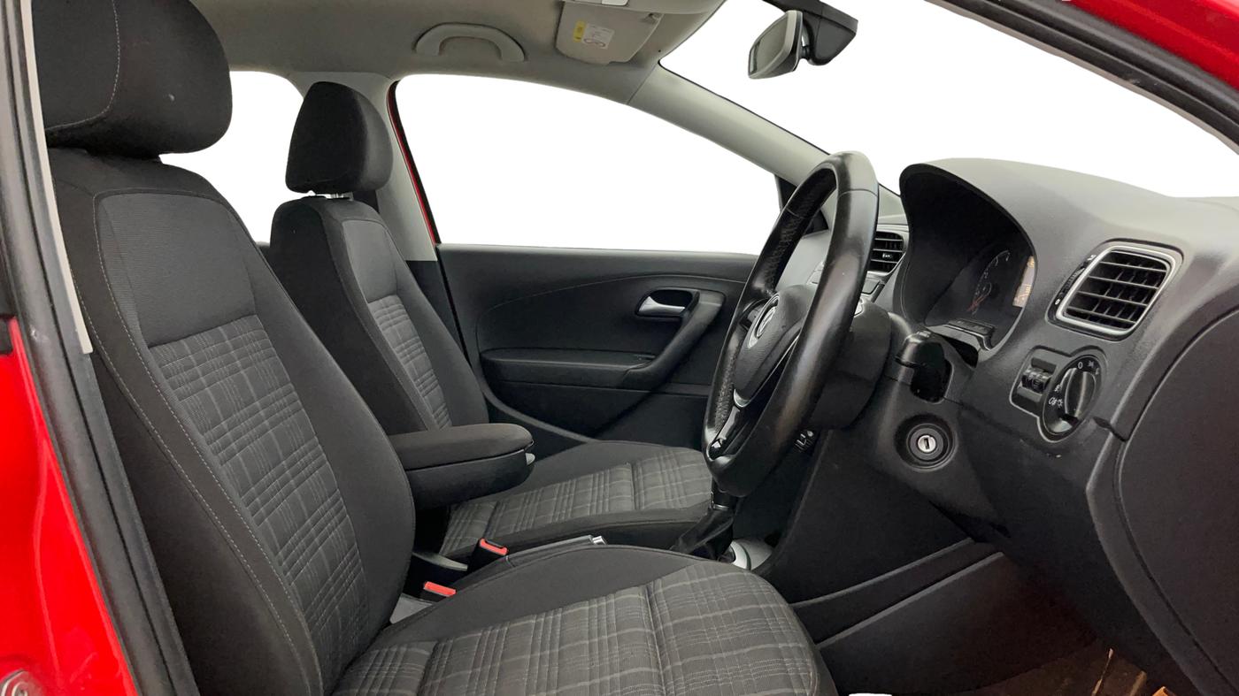 2019 Volkswagen Polo GT TSI AT, Petrol, Automatic, 54,993 km, Right Side Front Door Cabin