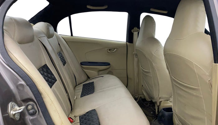 2015 Honda Amaze 1.2L I-VTEC S, CNG, Manual, 90,621 km, Right Side Rear Door Cabin