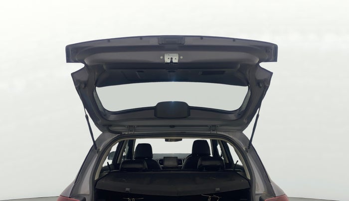 2020 Hyundai VENUE SX PLUS 1.0 TURBO DCT, Petrol, Automatic, 1,07,678 km, Boot Door Open