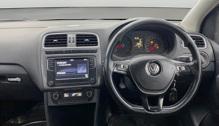 2018 Volkswagen Polo HIGHLINE PLUS 1.0 16 ALLOY, Petrol, Manual, 50,643 km, Steering Wheel Close Up
