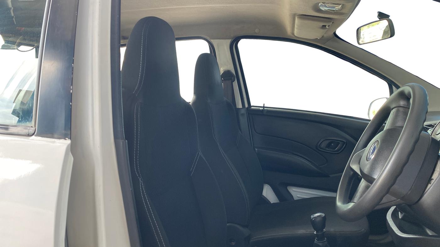 2018 Datsun Redi Go A, Petrol, Manual, 59,981 km, Right Side Front Door Cabin