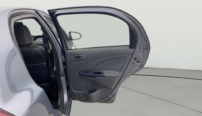 2013 Toyota Etios Liva G, Petrol, Manual, 76,853 km, RHS Rear Door