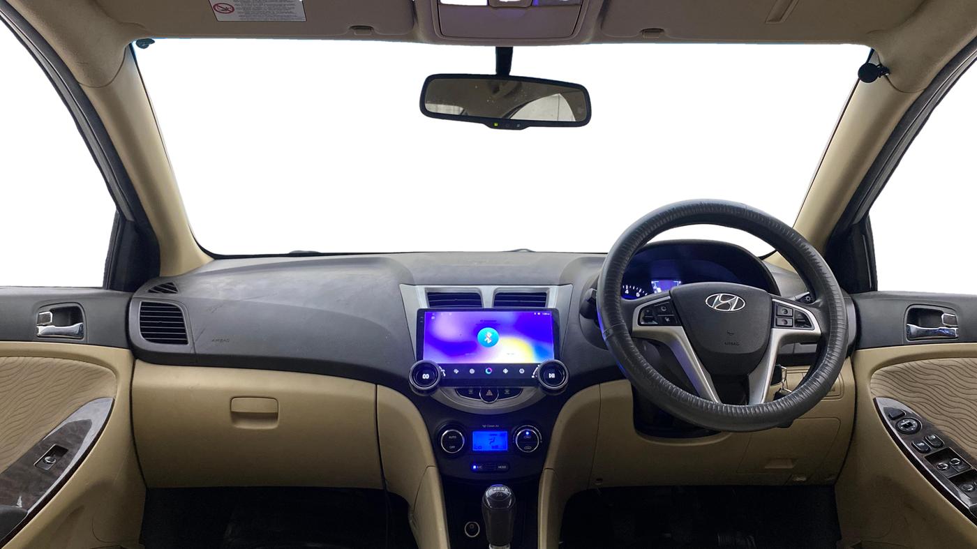 2014 Hyundai Verna FLUIDIC 1.6 VTVT SX, Petrol, Manual, 80,712 km, Dashboard