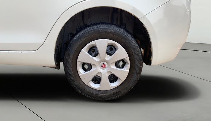 2014 Maruti Swift Dzire VDI, Diesel, Manual, 1,13,570 km, Left Rear Wheel