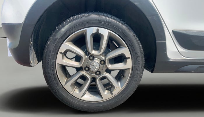 2017 Hyundai i20 Active 1.2 SX, Petrol, Manual, 51,217 km, Right Rear Wheel