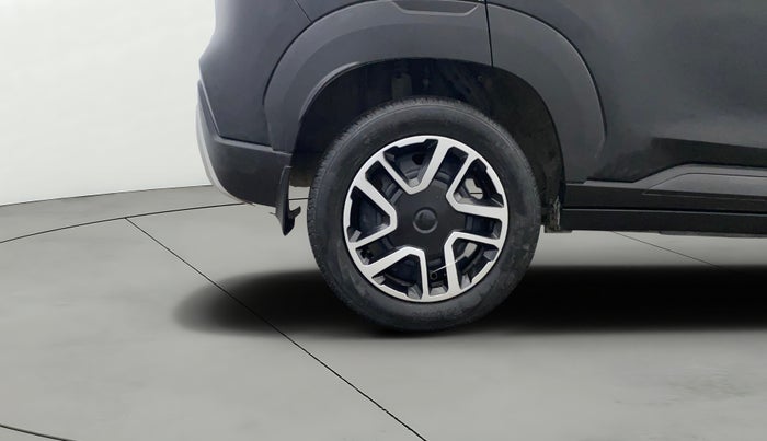 2022 Nissan MAGNITE XL, Petrol, Manual, 27,686 km, Right Rear Wheel