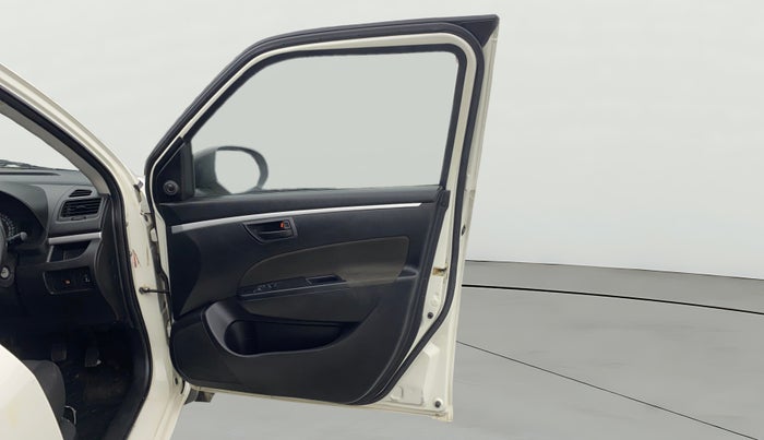 2014 Maruti Swift LXI, Petrol, Manual, 71,878 km, RHS Front Door