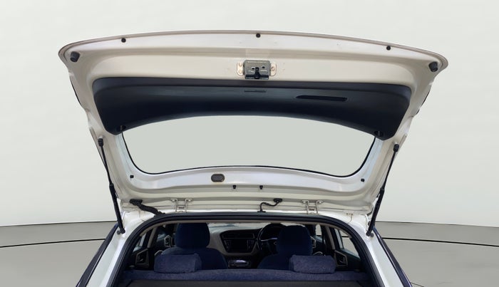 2018 Hyundai Elite i20 ASTA 1.2 (O), Petrol, Manual, 62,079 km, Boot Door Open