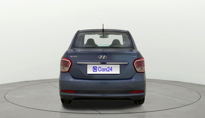 2015 Hyundai Xcent SX 1.2 (O), Petrol, Manual, 82,589 km, Back/Rear