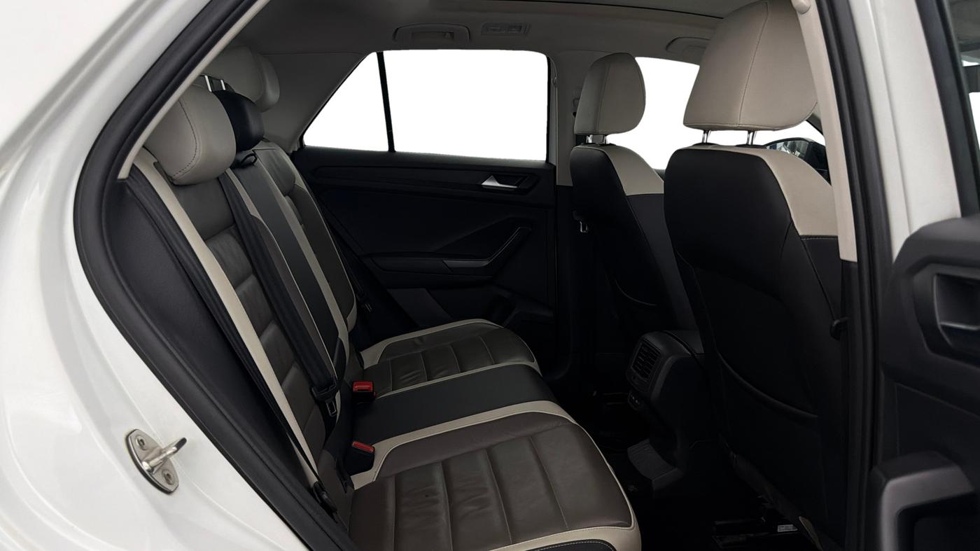 2021 Volkswagen T-ROC 1.5 TSI AT, Petrol, Automatic, 67,344 km, Right Side Rear Door Cabin