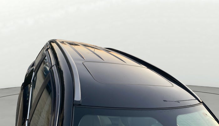 2019 Mahindra XUV500 W9, Diesel, Manual, 56,437 km, Roof