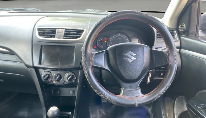 2016 Maruti Swift LXI (O), Petrol, Manual, 59,711 km, Steering Wheel Close Up