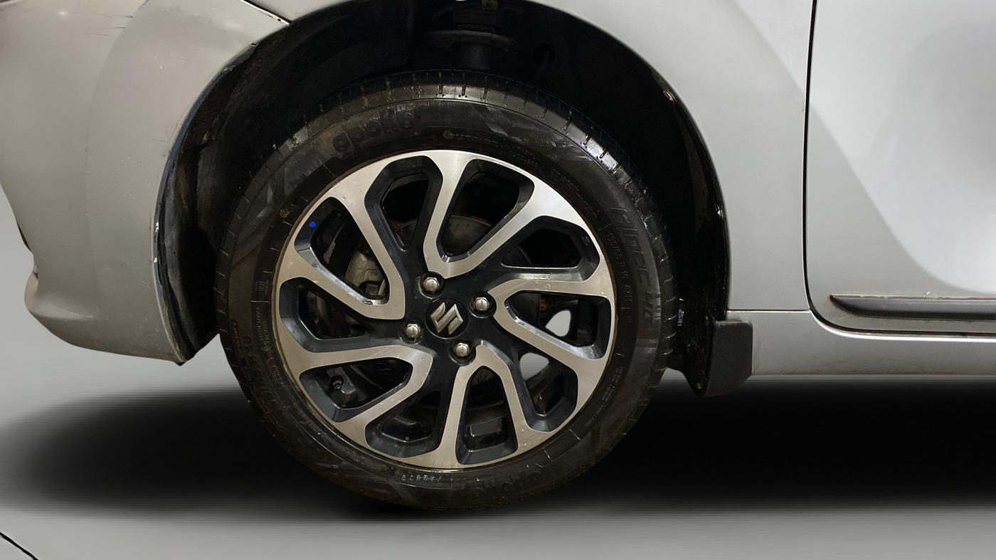 2024 Maruti Baleno ALPHA PETROL 1.2, Petrol, Manual, 14,161 km, Left Front Wheel