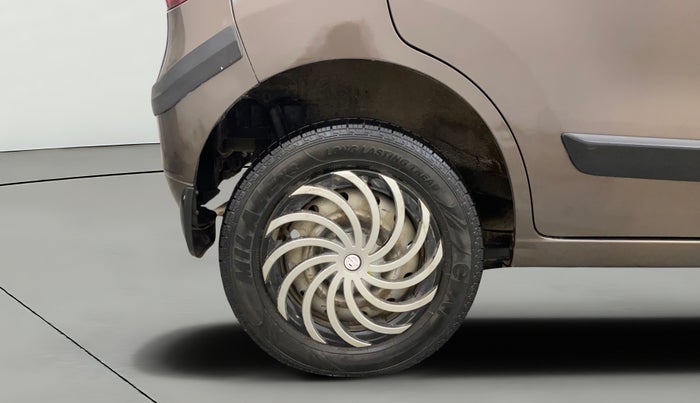 2014 Maruti Wagon R 1.0 LXI CNG, CNG, Manual, 1,24,790 km, Right Rear Wheel