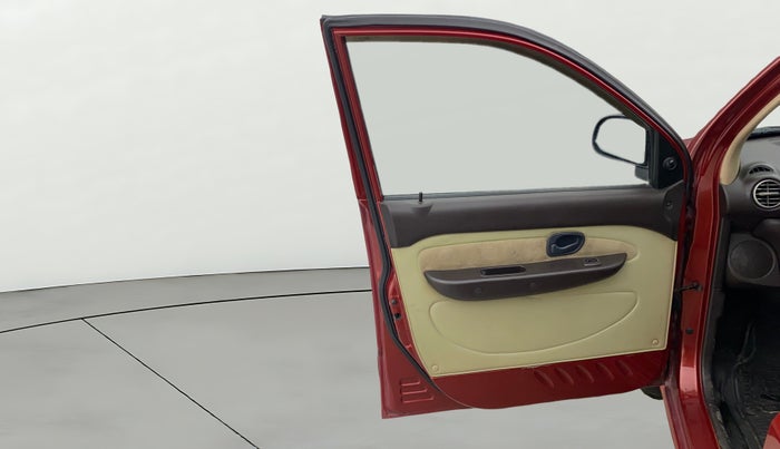 2012 Hyundai Santro Xing GLS, Petrol, Manual, 84,113 km, LHS Front Door