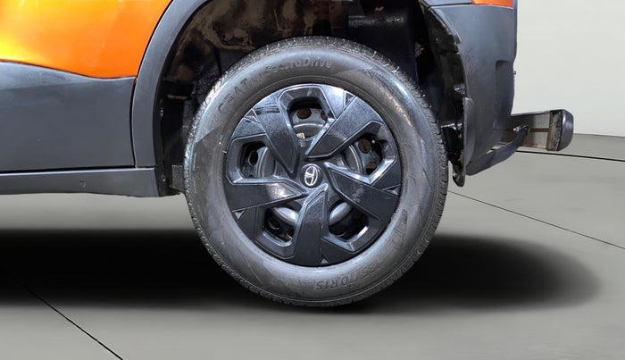 2022 Tata PUNCH ADVENTURE MT, Petrol, Manual, 15,155 km, Left Rear Wheel