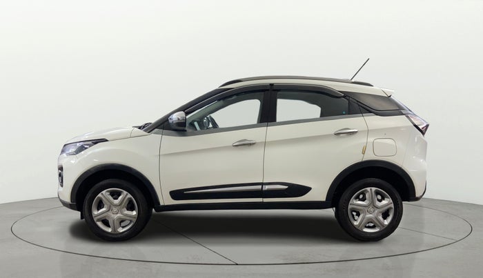 2022 Tata NEXON XM SUNROOF PETROL, Petrol, Manual, 73,700 km, Left Side