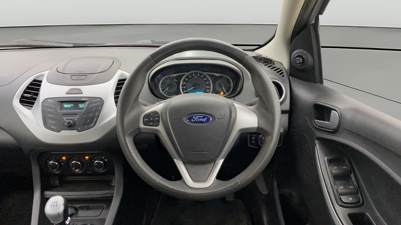 2015 Ford New Figo TREND 1.2 PETROL, Petrol, Manual, 86,765 km, Steering Wheel Close Up