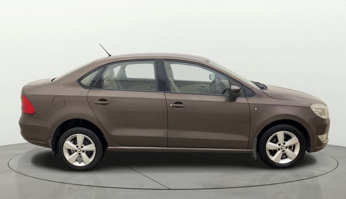2015 Skoda Rapid 1.5 TDI CR ELEGANCE AT, Diesel, Automatic, 75,430 km, Right Side View