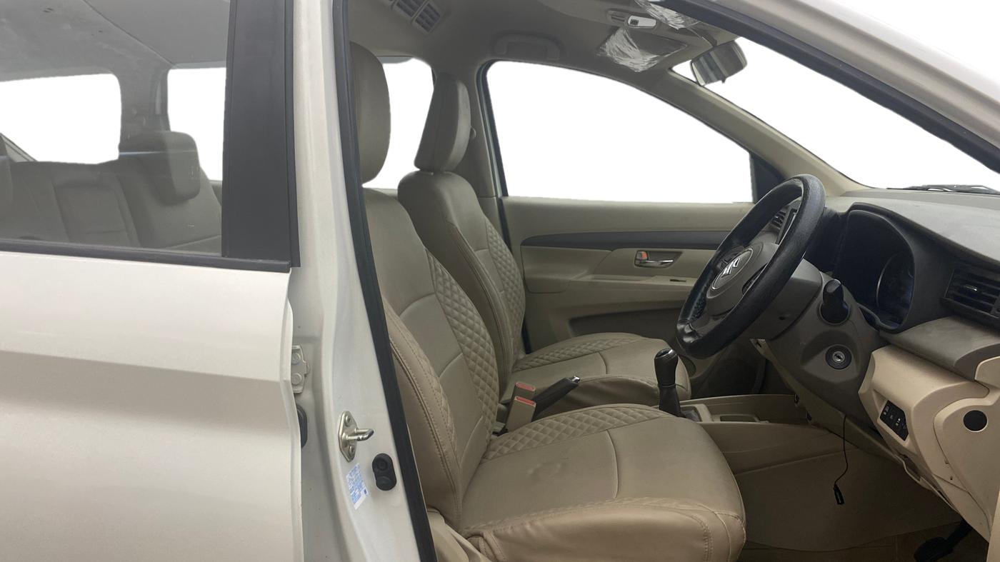 2023 Maruti Ertiga VXi (O), Petrol, Manual, 49,069 km, Right Side Front Door Cabin