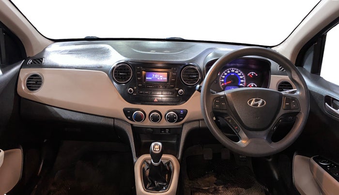 2015 Hyundai Grand i10 SPORTZ 1.2 KAPPA VTVT, Petrol, Manual, 62,263 km, Dashboard