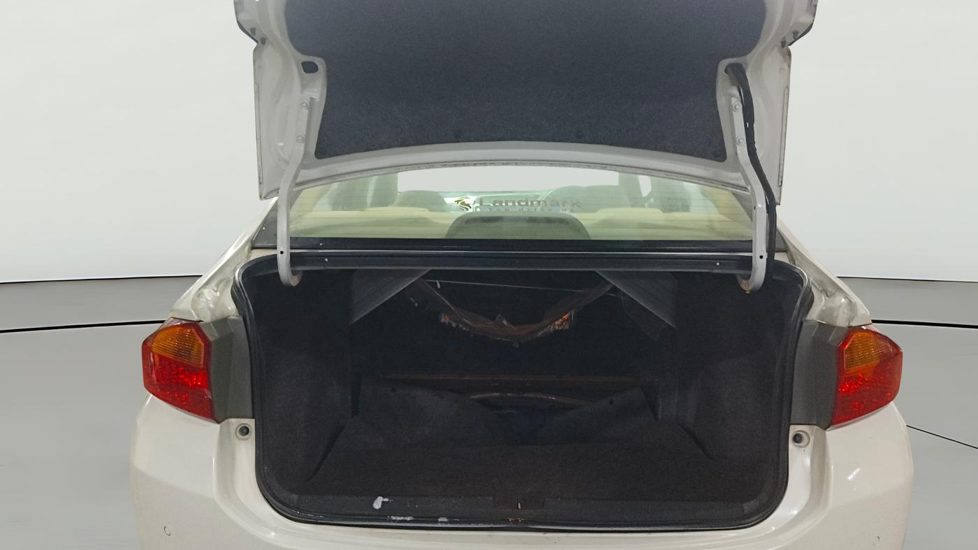 2022 Honda City 1.5L I-VTEC V MT 5TH GEN, Petrol, Manual, 61,115 km, Boot Open Zoomed View
