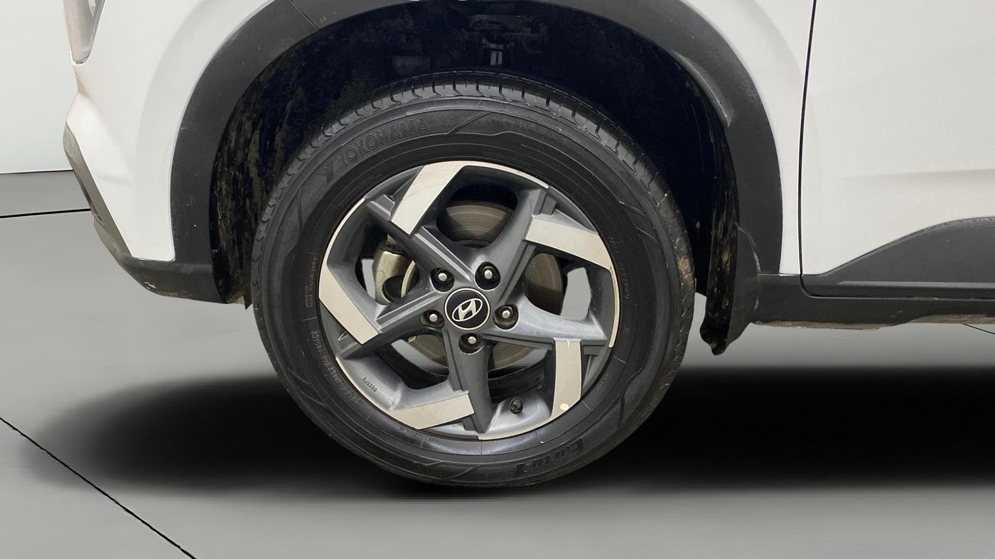 2019 Hyundai VENUE SX(O) 1.4 CRDI, Diesel, Manual, 1,18,278 km, Left Front Wheel